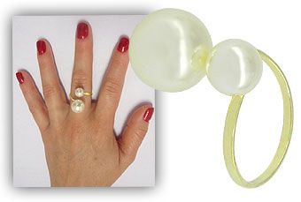 Anel ajustável Dior Inspired folheado a ouro c/ pérolas sintéticas - See more at: https://secure.ima