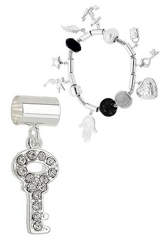 Berloque folheado a prata em forma de chave c/ pedrinhas de strass (Pandora inspired)