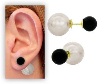 Brinco Dior Inspired folheado a ouro c/ pérolas sintéticas